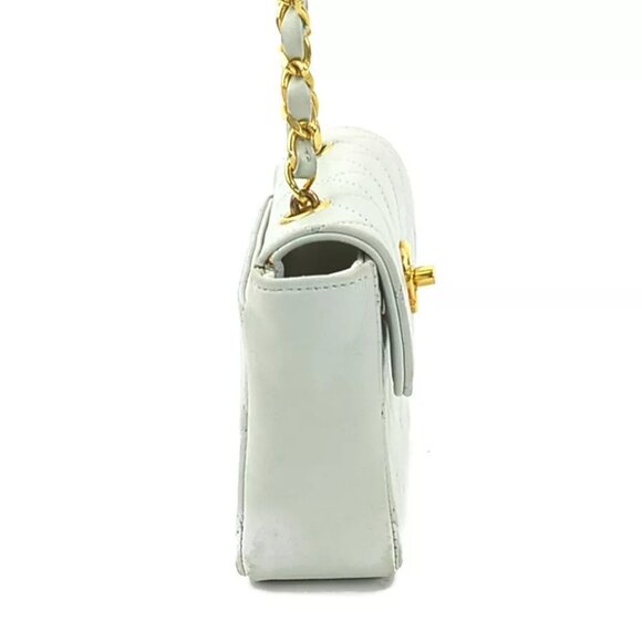 Auth CHANEL Matelasse Chain Shoulder Bag Light Blue/Gold Leather/Metal - Picture 4 of 16